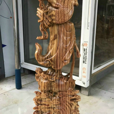 Tượng đạt ma sư tổ bằng gỗ huyết long bằng gỗ huyết long cao 40×12×11cm