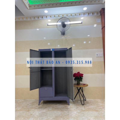Tủ sắt quần áo ngang 0.9m cao 1m4 (Xanh trắng)