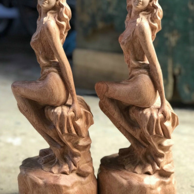 Tượng cô gái nghệ thuật trang trí bằng gỗ hương kt cao 30cm