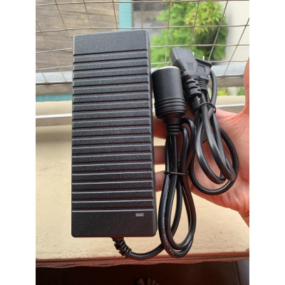 Bộ đổi nguồn điện 220V-12V đầu ra tẩu sạc ô tô, công suất lớn 120w , 12v -10a, phích cắm 2 chân loại tốt