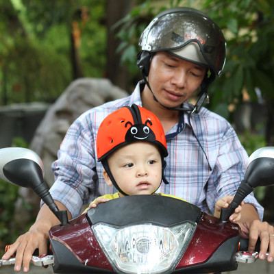 Mũ Bảo Vệ Đầu Cho Bé Mumguard Hình Bọ Cánh Cam - Cam