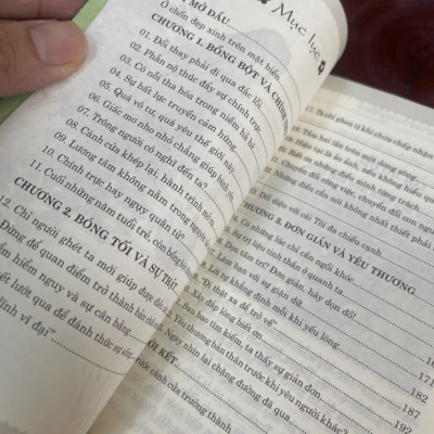 PHÍA TRƯỚC CỦA TRƯỞNG THÀNH – Đặng Hoàng Ngân – Quảng Văn – NXB Phụ nữ (bìa mềm)