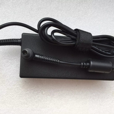 Sạc dành cho Laptop MSI WE63 WE63 8SI-238 WE63 8SI-239 WE63 8SJ WE63 8SJ-233 19.5V 7.7A Chân 7.4mm kèm dây nguồn hàng nhập khẩu