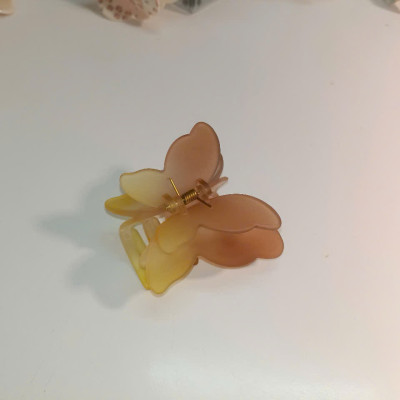 Kẹp tóc hình cánh bướm 2 lớp pha màu pastel siêu xinh và dễ thương