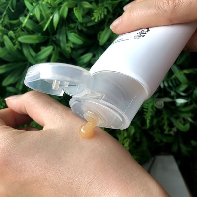 Bộ 3 Sản Phẩm Giảm Mụn Skin1004 Madagascar Centella (Serum + Kem Soothing + Kem Chống Nắng)