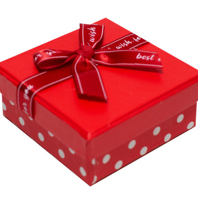 Hộp quà Vuông V014 - 8 x 8 x 3,5 cm - Giao mẫu ngẫu nhiên