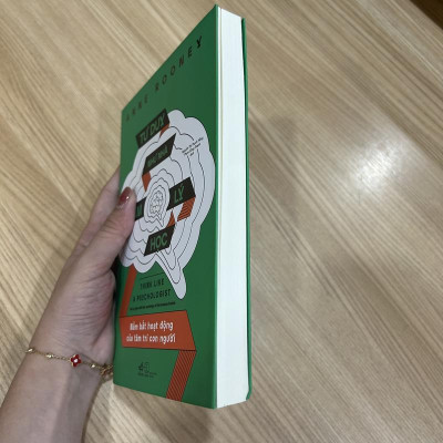 Sách - Tư duy như nhà tâm lý học: Nắm bắt hoạt động của tâm trí con người (Nhã Nam HCM)