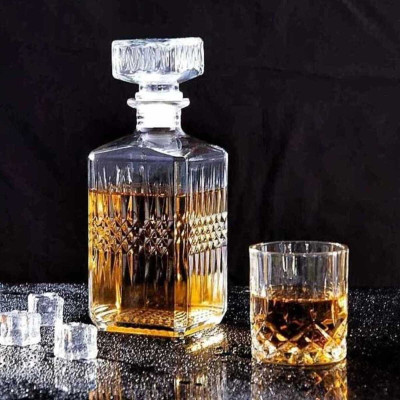 Chai Thủy Tinh Đựng Rượu 1 Lít (combo 2 cái) mẫu vuông mắt dứa và vuông lá cọ - Vỏ Chai Rượu Đẹp 1000ML – Bình Đựng Rượu cao cấp (A1,A6)