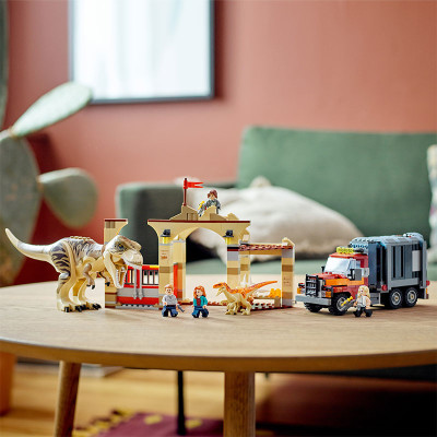 Đồ Chơi LEGO Khủng Long T. Rex & Atrociraptor Tẩu Thoát 76948 (466 chi tiết)