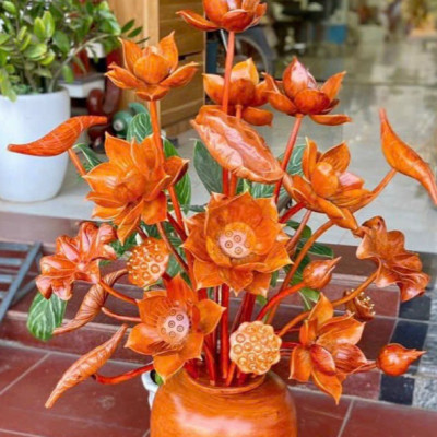 1 bình hoa sen 25 bông phong thủy trang trí phòng khách phòng thờ bằng gỗ hương đá đẹp long lanh  