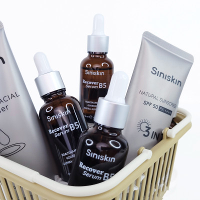 Bộ sản phẩm chăm sóc da Siniskin "Serum phục hồi da Recover B5, Kem Chống Nắng nâng tone tuje nhiên, Sữa Rửa Mặt tạo bọt dịu nhẹ