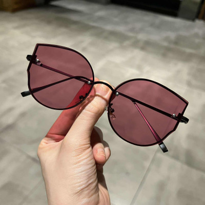 Kính mát nữ Mắt mèo màu hồng đi ngày đêm
