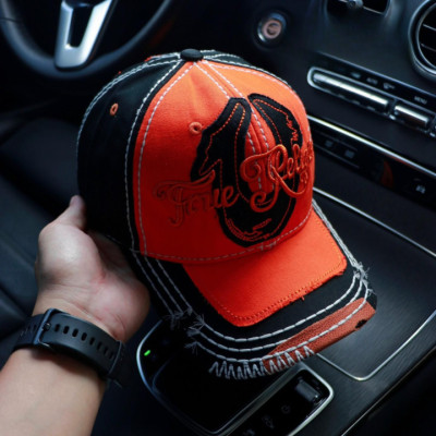 Nón kết, mũ lưỡi trai Ông Địa U phối vải phối jeans form đẹp thời trang đường phố