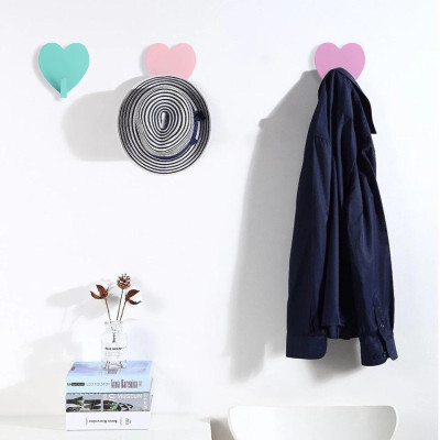 Móc Dính Tường Hình Trái Tim Nhiều Màu, Móc Treo Đồ, Màu Sắc Dễ Thương, Móc Dán Tường Treo Trang Trí Trong Nhà. TakyHome 2117