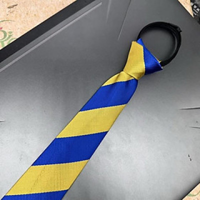 Cà vạt nam mẫu thắt sẵn dây kéo bản nhỏ 6cm màu xanh kẻ vàng lớn