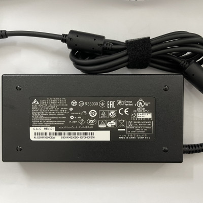 Sạc dành cho Laptop MSI GL62 7RD 675XVN Core i7- 150W hàng nhập khẩu