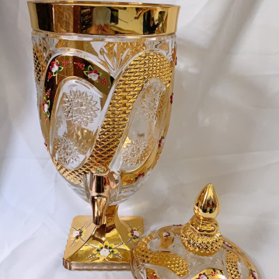 BÌNH THỦY TINH ĐỰNG NƯỚC UỐNG CÓ VÒI VẶN CAO CẤP HOA KHẢM VÀNG VÀNG - ANHT688 - GIAO HOA VĂN NGẪU NHIÊN