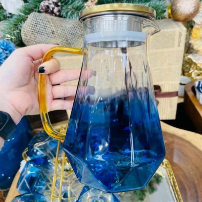 COMBO BỘ BÌNH ĐỰNG NƯỚC UỐNG THỦY TINH CAO CẤP KÈM 6 CỐC MÀU XANH NƯỚC BIỂN, KHAY VÀ GIÁ ÚP - VD106