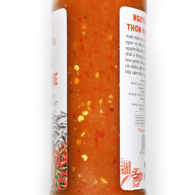 Nước mắm me cao cấp Làng Chài Xưa, nguyên liệu tươi, thơm ngon đặc biệt từ me, tỏi, ớt tươi, chai thủy tinh 300g