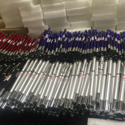 Bút bi thuyết trình đa năng 5 trong 1 - nhiều màu  - Hàng chính hãng / Hàng nhập khẩu