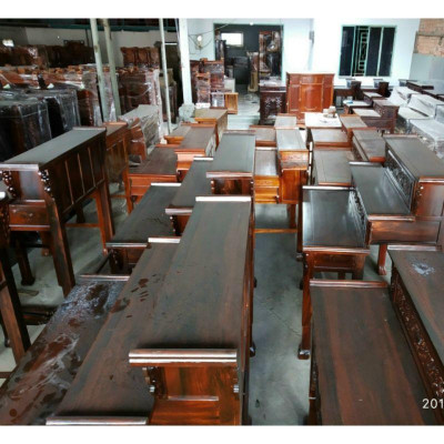 Bàn thờ Trang Thờ treo tường gỗ Pơ Mu 