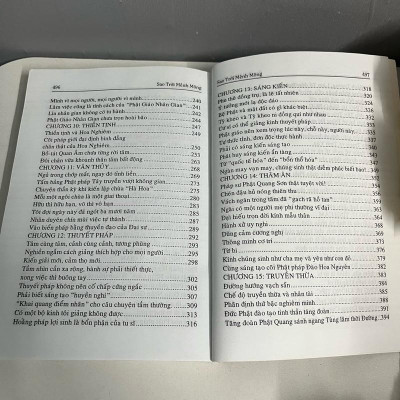 Sách - Sao Trời Mênh Mông - Văn Thành Book