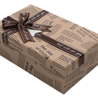 Hộp Quà Chữ Nhật C214 - 23 x 14 x 8 cm – Giao màu ngẫu nhiên