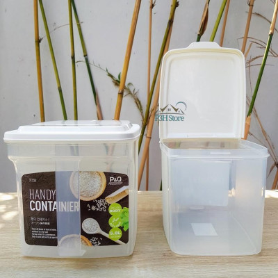Hộp nhựa có tay cầm Lock&Lock Handy Container dùng bảo quản thực phẩm P-1738 P-1739