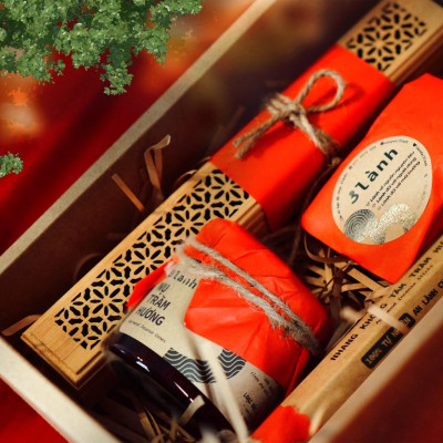 Bộ Quà Tặng Trầm Hương Cao Cấp An 3 Lành Sinh Nhật Mong An Yên Tài Lộc Phúc Lành Trang Trí Nhà Cửa