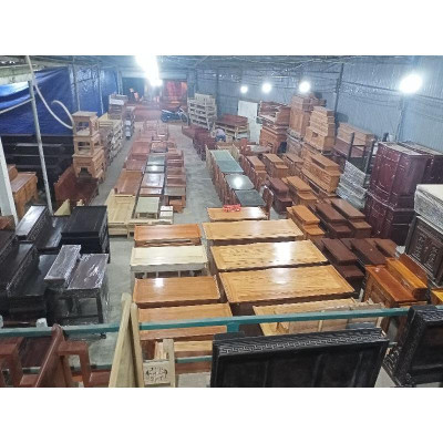 Bàn thờ Trang Thờ treo tường gỗ Pơ Mu 