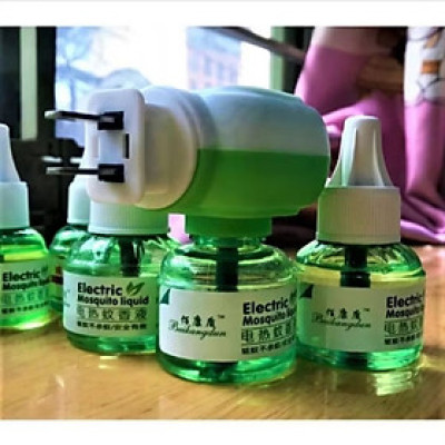 MÁY XÔNG TINH DẦU ĐUỔI MUỖI TẶNG LỌ TINH DẦU ĐUỔI MUỖI CHẤT LƯỢNG