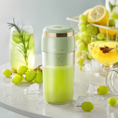 Máy Sinh Tố Cầm Tay Bear LLJ-E03F1 Dung Tích 300 ML Công Suất 50 W - Hàng Nhập Khẩu