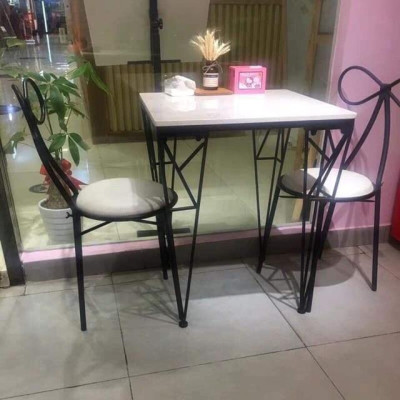 Bộ bàn ghế decor