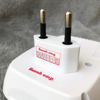 Đèn Ngủ LED Điện Quang ĐQ LNL06 WW (Cảm Biến Quang Và chuyển Động, Ánh Sáng Vàng)