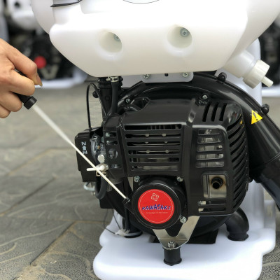 Máy phun thuốc Kawasaki TK65 Nhật Bản