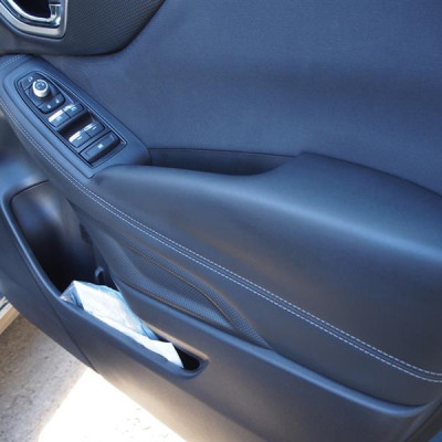 Bình xịt vệ sinh nội thất ô tô dưỡng bóng ghế da, taplo, cao su, nhựa sần D-20