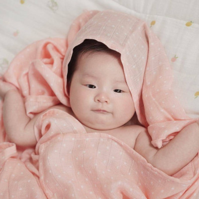 Khăn sợi tre đa năng Sofflin (Thái Lan) 120x120cm - Dotty Pink 