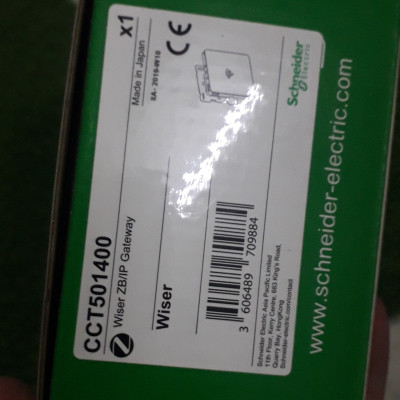 Bộ Điều khiển kết nối trung tâm CCT501400 Schneider Wiser ZigBee IP Gateway, RJ45/WiFi