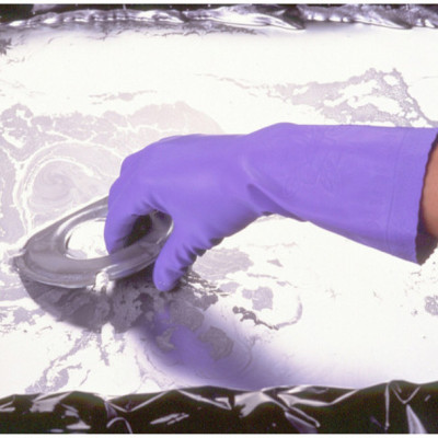 Đôi găng tay cao su Nhật Bản Shaldan Viny màu tím 100% cao su tự nhiên cao cấp dẻo dai, bền đẹp & không mùi