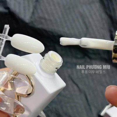 Sơn Gel Màu Trắng Sữa CR05 Cao Cấp 15ml Làm Nail Đẹp Dịu Dàng, Sơn Dirse Trắng Sữa Chua Đậm Mướt, Lên Màu Chuẩn Cho Móng Đẹp Quý Phái