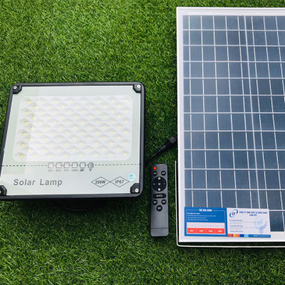 Đèn Năng Lượng Mặt Trời Chống Lóa 200W Vỏ Nhôm Nguyên Khối