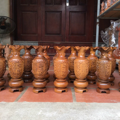 Cặp lục bình trạm khắc tứ quý ,phong thủy hút tài lộc .bằng gỗ bách xanh kt cao 50×14,5cm