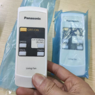 Điều khiển quạt cây Panasonic F409 chính hàng (tặng kèm 2 PIn) - Hàng chính hãng