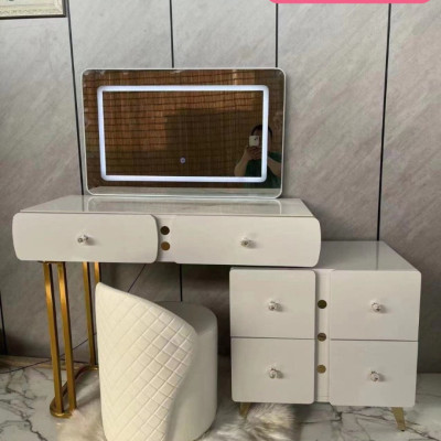 Bàn trang điểm BH Juno Sofa bọc da mặt kính gương led cảm ứng 