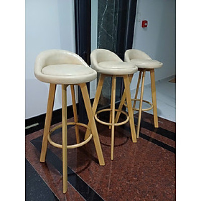 Ghế quầy bar màu nâu CB2130-P Ghế đảo bếp nệm bọc PVC màu nâu xoay 360 độ lưng tựa thấp có chân sắt sơn giả gỗ 