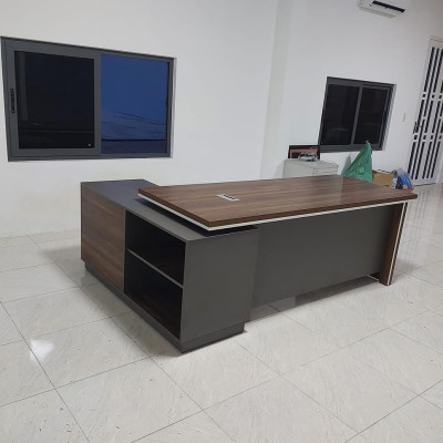 Bàn giám đốc GDCT90 Juno Sofa cho phòng văn hiện đại giá rẻ