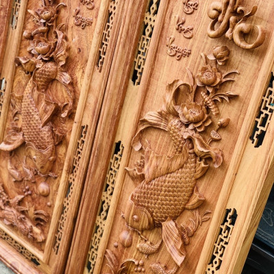 Tranh điêu khắc lý ngư vọng nguyệt bằng gỗ hương đá kt 42×117×5cm