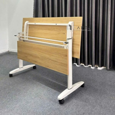 Bàn làm việc xếp gọn thông minh TF2004-12W Nội thất Capta Bàn đào tạo nhỏ gọn MFC màu vân gỗ tự nhiên chân bàn sắt sơn tĩnh điện màu trắng có bánh xe table