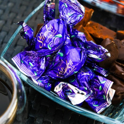 Sô cô la Mận MATEO 200g (Plum in Chocolate 200g)