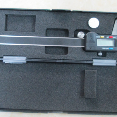 Thước cặp Inox 150mm đồng hồ điện tử 65484 - Hàng Chính Hãng